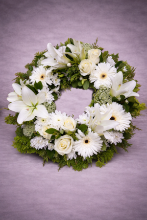 Elegant White Floral Wreath –