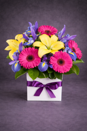 Vibrant Floral Gift Box Bouquet Signature –