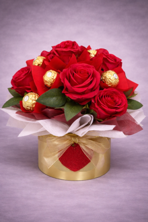 Red Roses and Ferrero Rocher Gift Set –